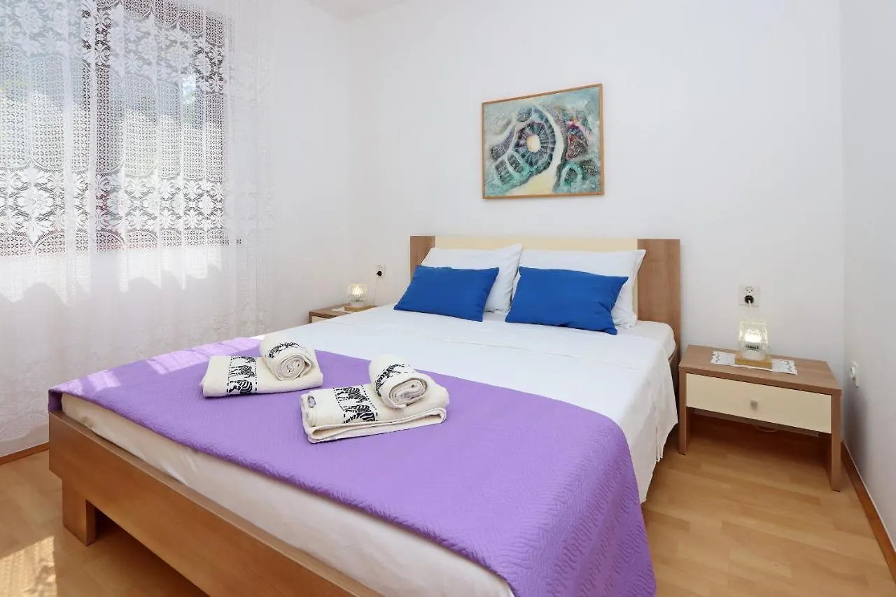 Apartment Apartmani Marija Krk Town