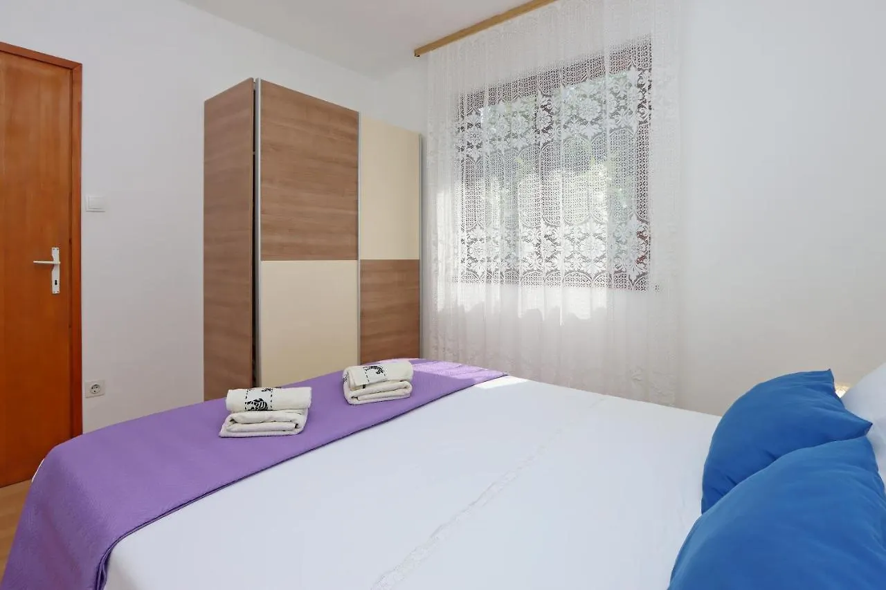 Apartmani Marija Krk Town 0*,  Croatia